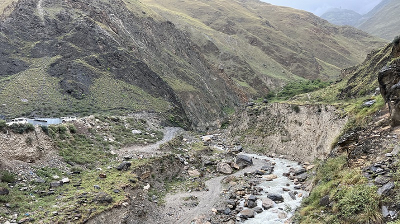 राष्ट्रिय गौरवका सडक आयोजनाको प्रगति निराशाजनक