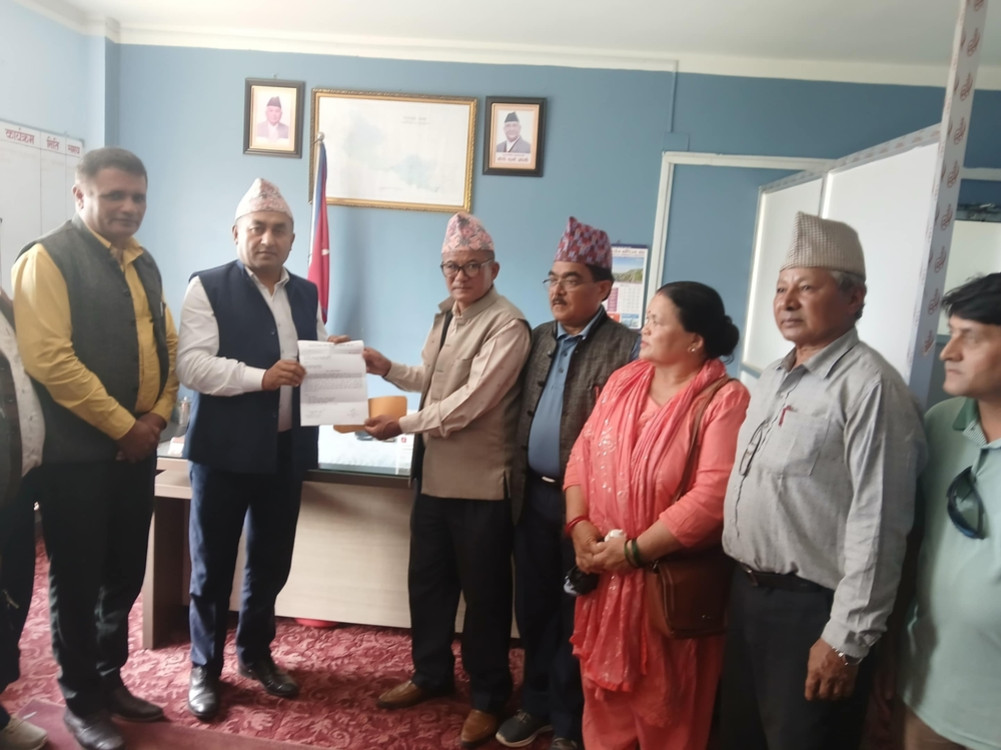 १६ सहकारीको १ करोड हिनामिना भएको भन्दै रकम फिर्ताको माग