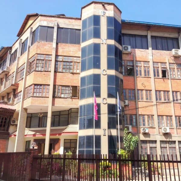 विद्युत् काटेर उद्योग ठप्प पार्ने काम…