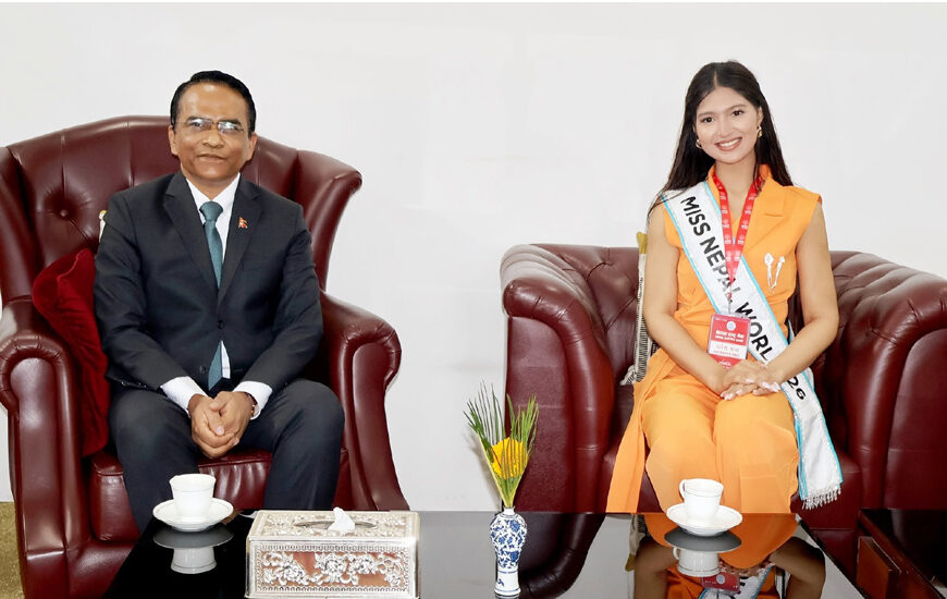 गभर्नरसँग भेटेपछि ‘मिस नेपाल’ दीपमाला : ऋण जीवनभन्दा ठूलो कहिल्यै हुँदैन