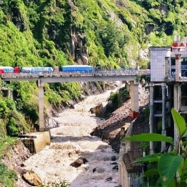 सम्भावित जोखिम देखाउँदै चीनले गर्‍यो झाङ्मु पोर्ट अस्थायी रूपमा बन्द